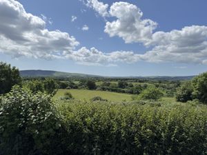 Photo 17- click for photo gallery